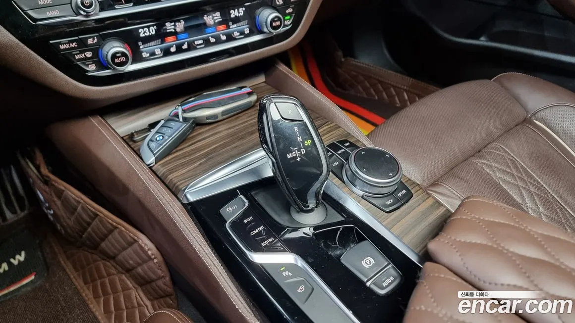 BMW 5 Series (G30) id 2128543 из Кореи 19