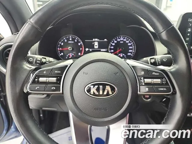 Kia Come New K3 id 2519395 из Кореи 19