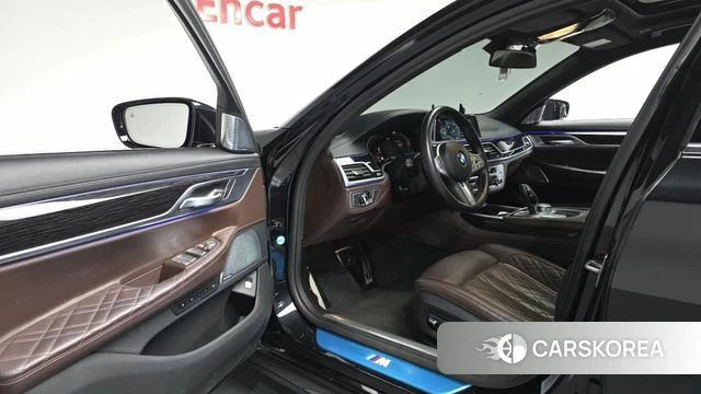 BMW 7 Series (G11) id 3964578 из Кореи 19