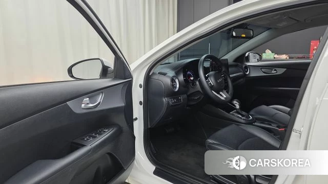 Kia The New K3 2nd generation id 4618238 из Кореи 29