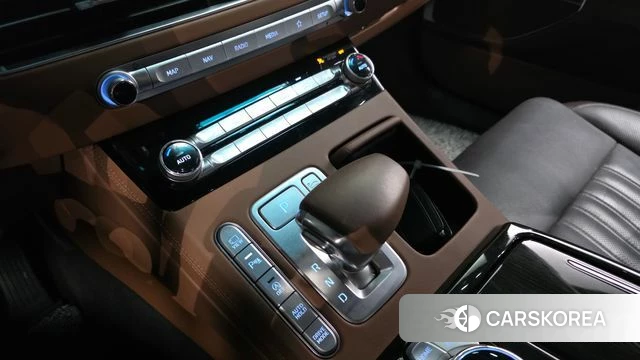 Genesis G90 id 4310565 из Кореи 19