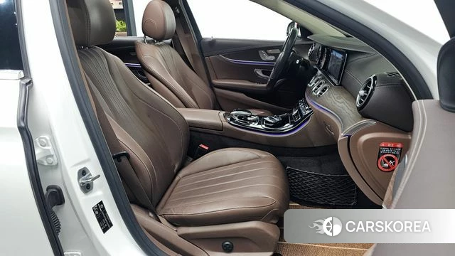 Mercedes-Benz E-Class W213 id 3795734 из Кореи 19