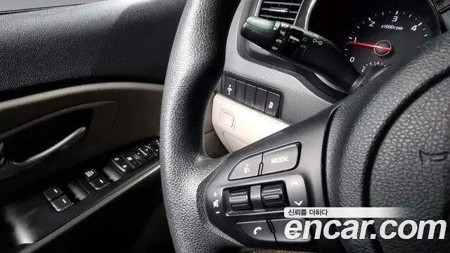 Kia All New Carnival id 2656795 из Кореи 19