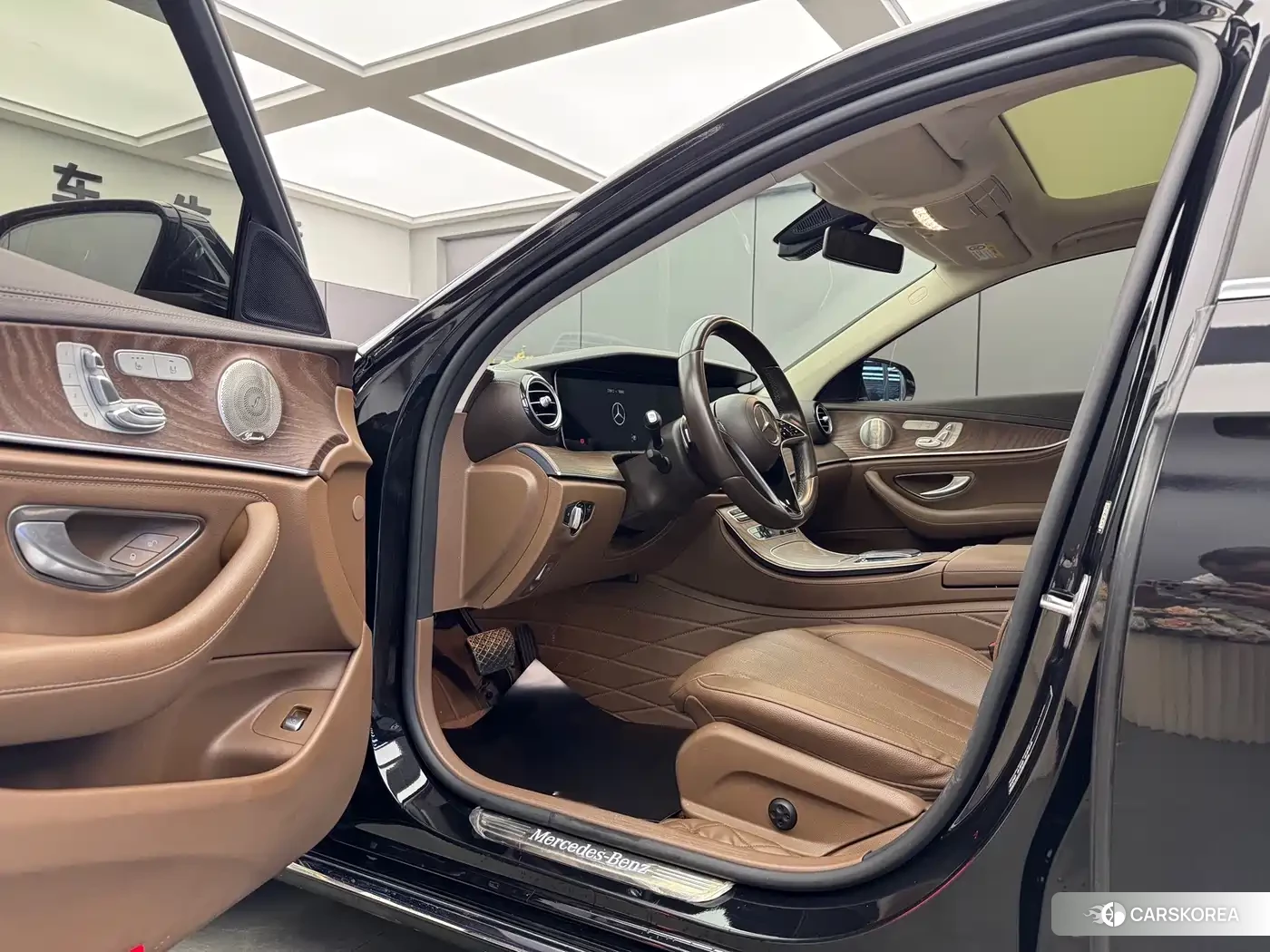 Mercedes-Benz E-Class id 4601951 из Китая 14