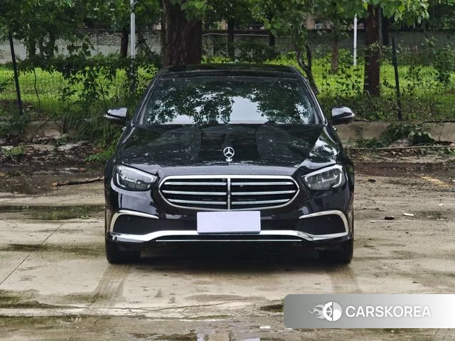Mercedes-Benz E-class id 4255929 из Китая 21
