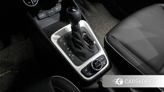 Hyundai Venue id 4500732 из Кореи 29