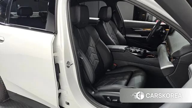 BMW 5 Series (G60) id 3436821 из Кореи 19