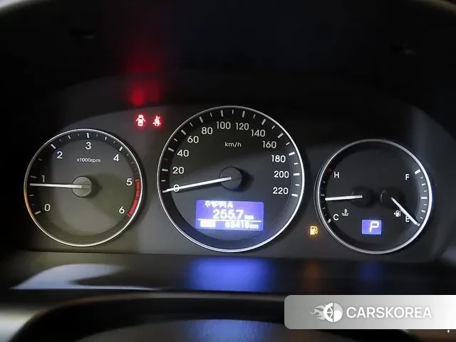 Hyundai The New Grand Starex id 3789680 из Кореи 19