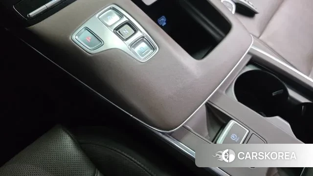 Hyundai The New Grandeur IG id 3342417 из Кореи 19