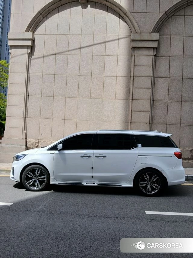 Kia The New Carnival id 4225734 из Кореи 14