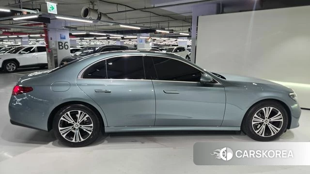 Mercedes-Benz E-Class W214 id 4474289 из Кореи 19