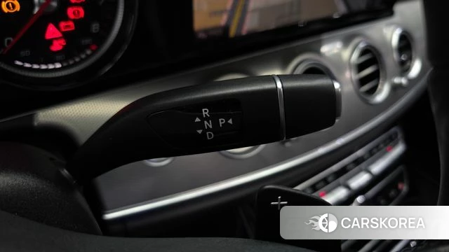 Mercedes-Benz E-Class W213 id 4642894 из Кореи 29