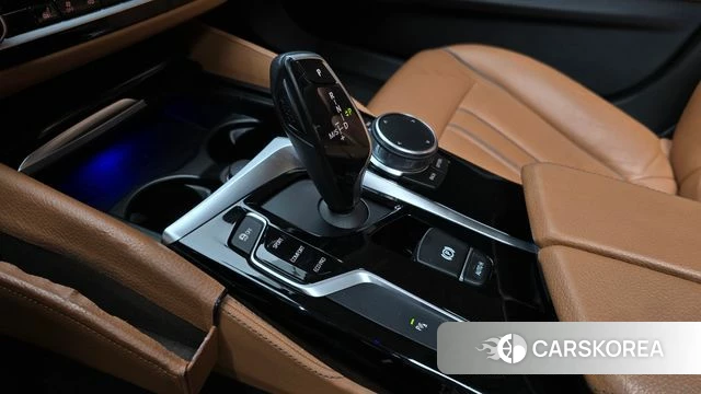 BMW 5 Series (G30) id 4286312 из Кореи 19
