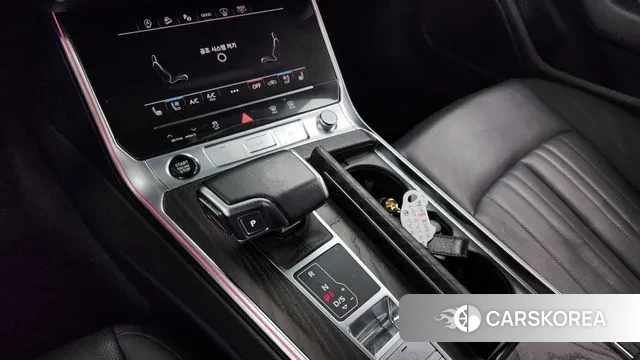 Audi A6 (C8) id 3655102 из Кореи 19