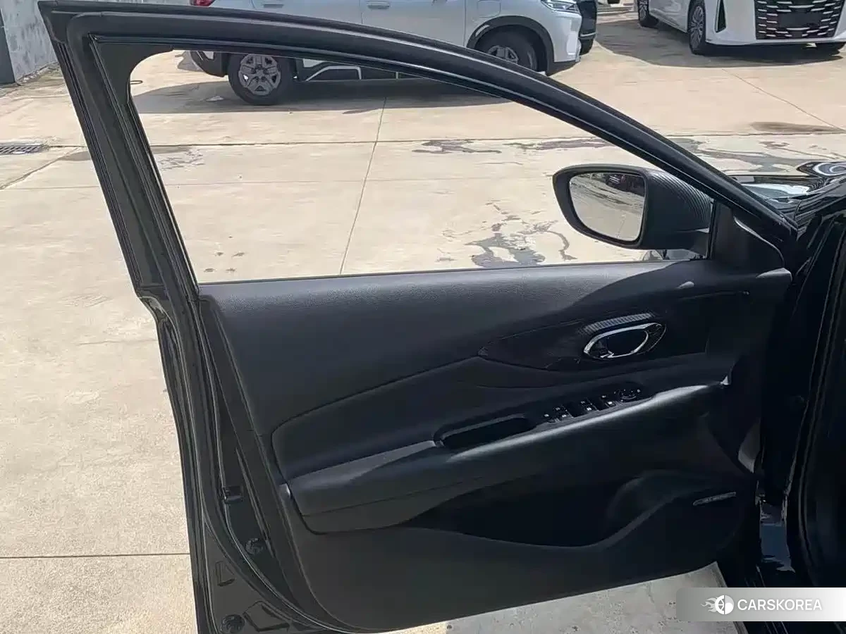 GAC Trumpchi Shadow Leopard id 4546675 из Китая 19