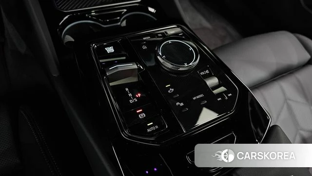 BMW 5 Series (G60) id 4696196 из Кореи 29