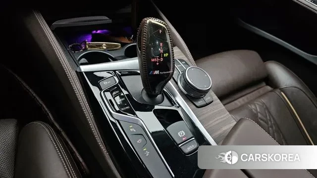 BMW 6 Series GT (G32) id 3374624 из Кореи 19