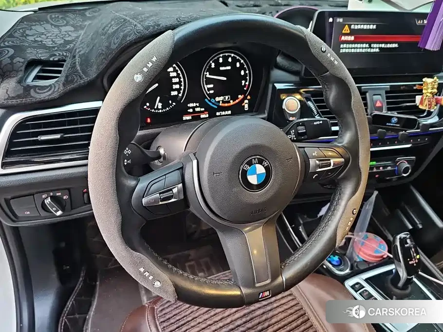 BMW 1 series id 4655158 из Китая 15