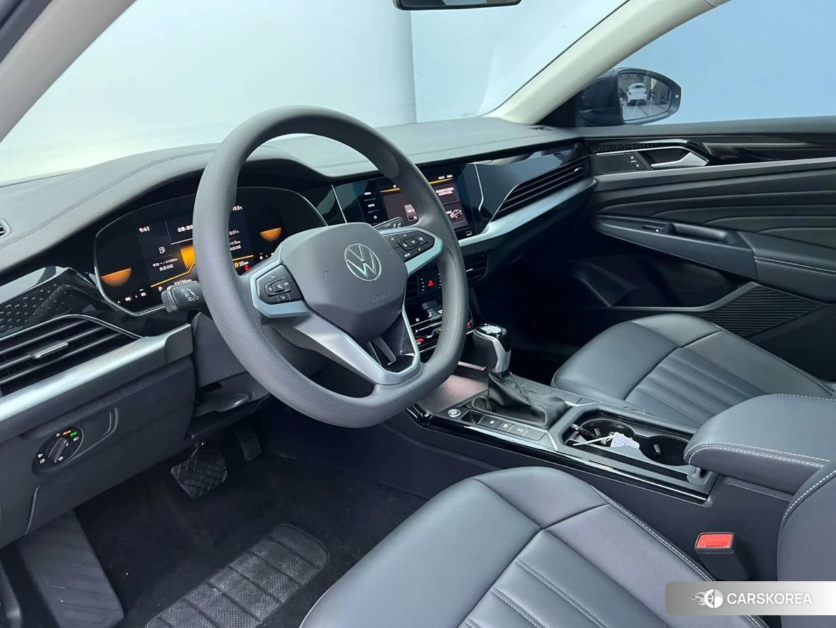 Volkswagen Passat id 4479584 из Китая 12