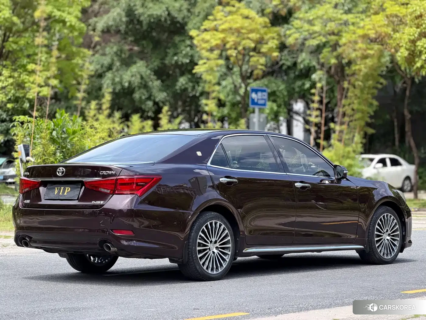 Toyota Crown id 4607164 из Китая 12