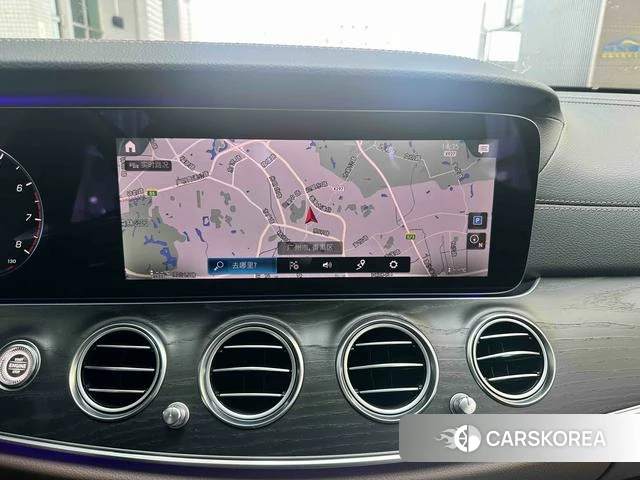 Mercedes-Benz E-class id 4260866 из Китая 16