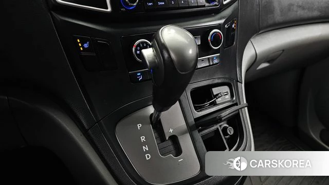Hyundai The New Grand Starex id 4937002 из Кореи 30