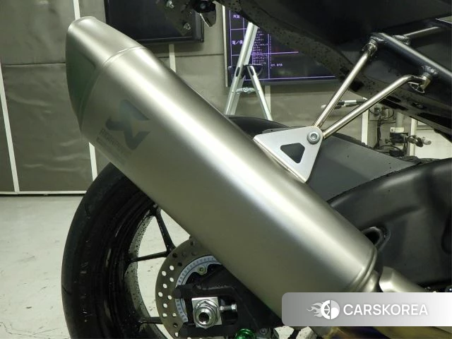 Honda CBR1000RR-R FIREBLADE SP id 4229661 из Японии 33