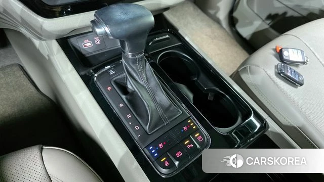 Kia All New Carnival id 4430490 из Кореи 31