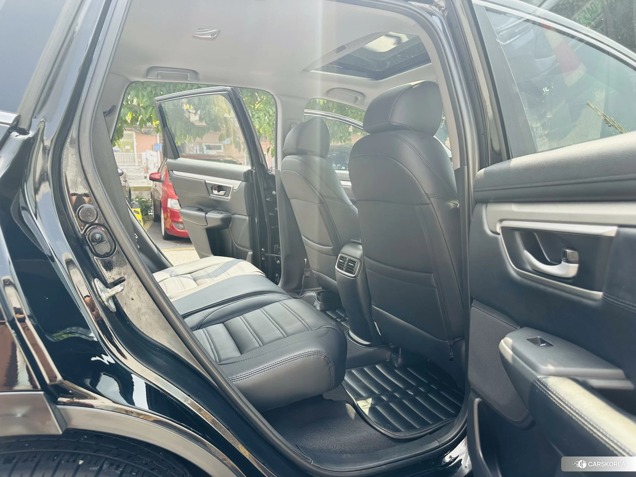 Honda CR-V id 4452989 из Китая 19