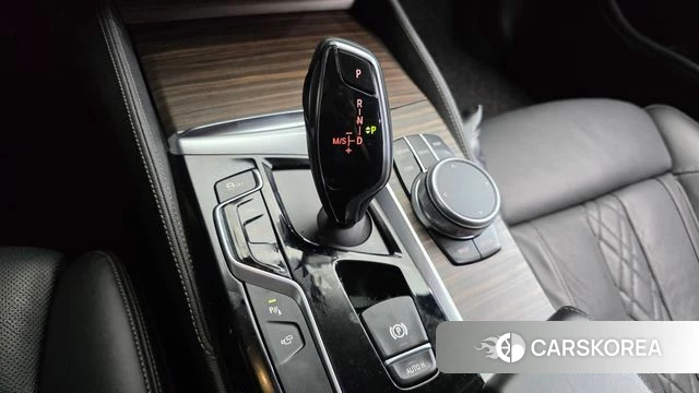 BMW 5 Series (G30) id 4742365 из Кореи 33