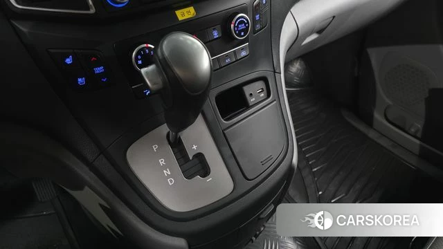 Hyundai The New Grand Starex id 4582162 из Кореи 33