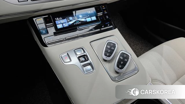 Hyundai The New Grandeur IG Hybrid id 4735966 из Кореи 33