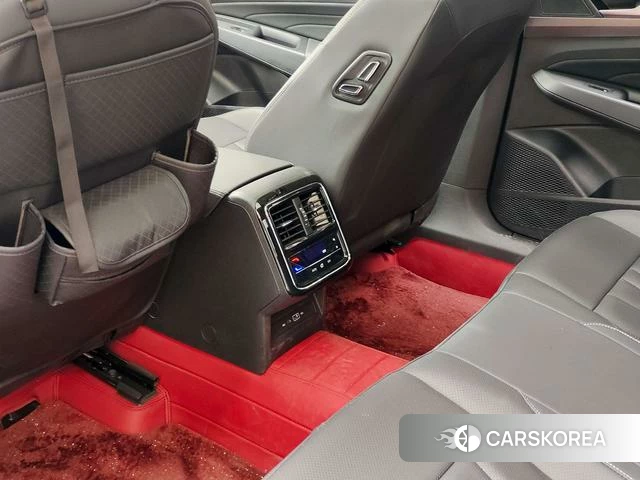 Volkswagen Passat id 4336136 из Китая 10
