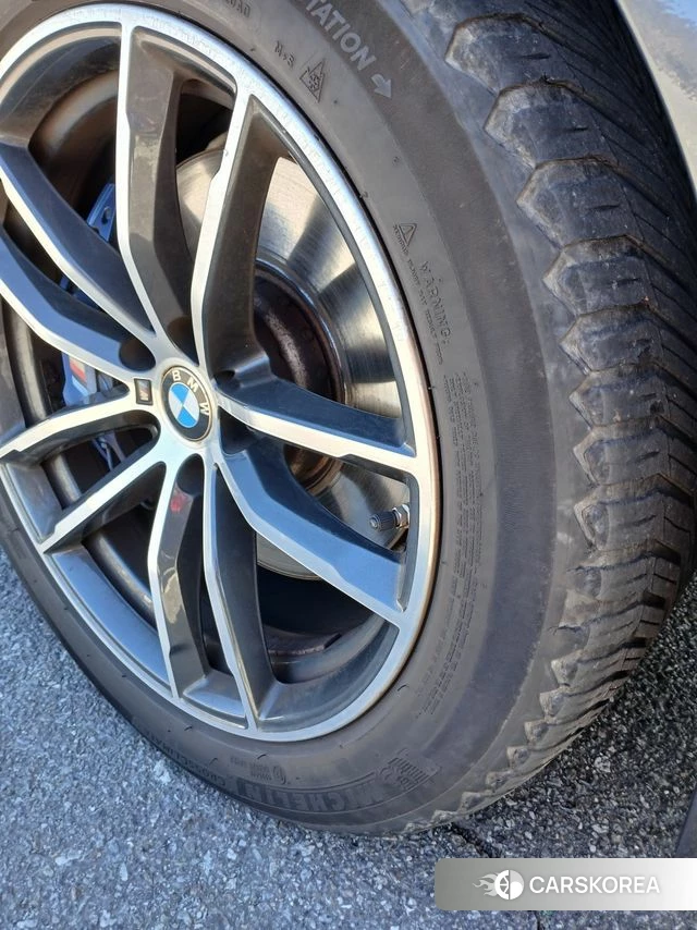 BMW 5 Series (G30) id 3982123 из Кореи 16