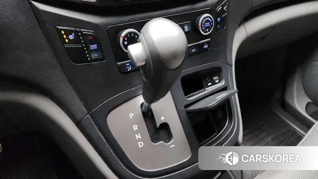 Hyundai The New Grand Starex id 3484985 из Кореи 19