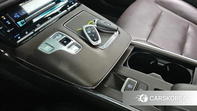 Hyundai The New Grandeur IG id 4428368 из Кореи 19
