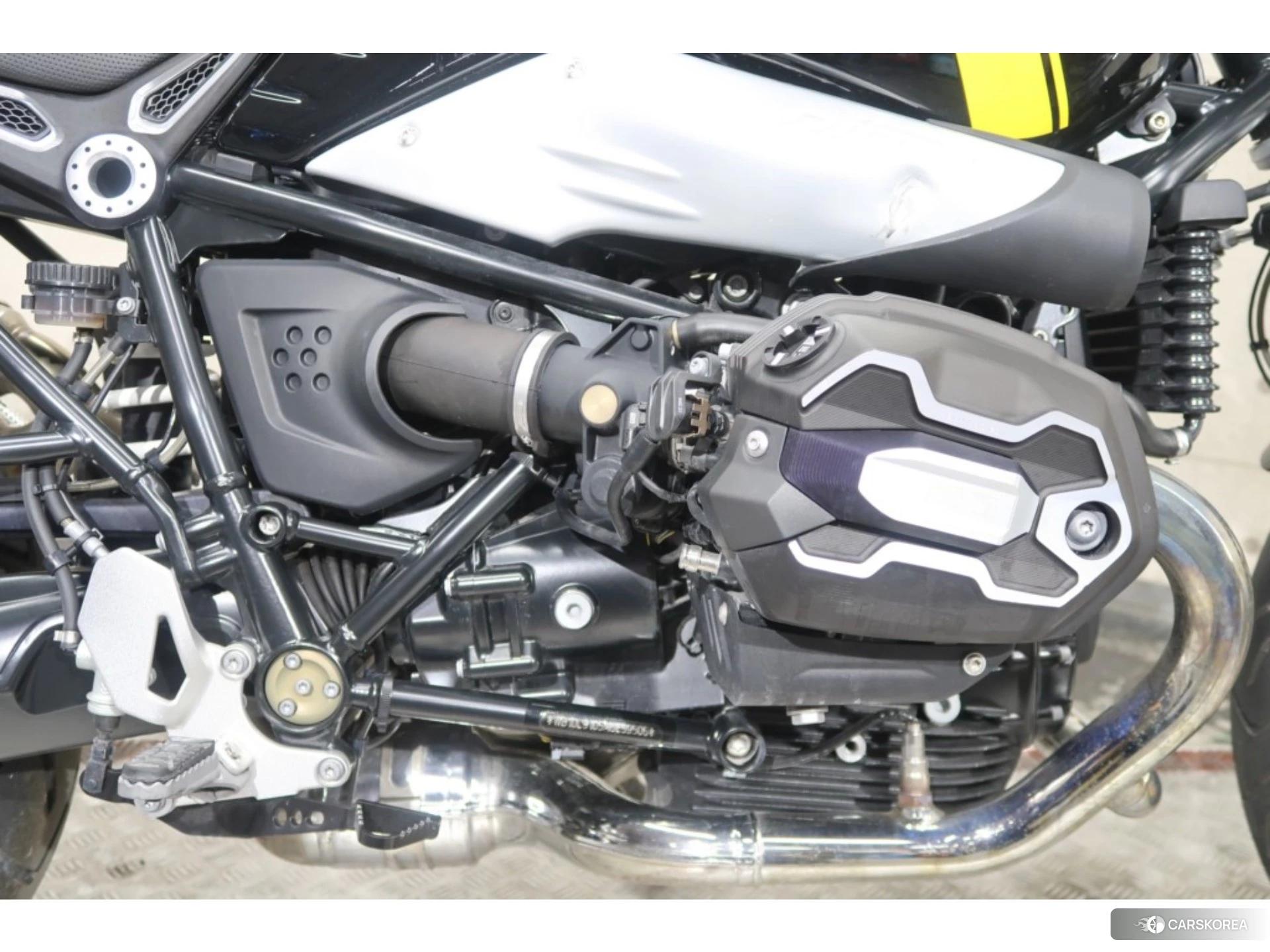 BMW R NINE T URBAN GS id 4379943 из Японии 29