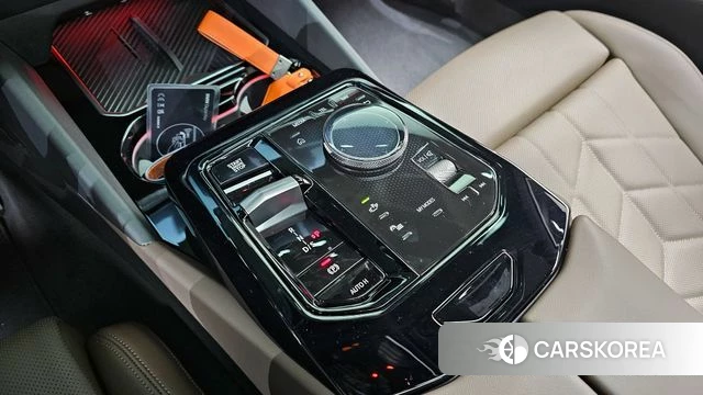 BMW 5 Series (G60) id 3850160 из Кореи 19