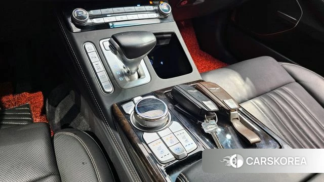Genesis G90 id 4268037 из Кореи 19