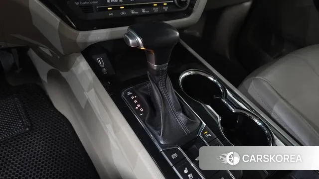 Kia The New Carnival id 3038960 из Кореи 19