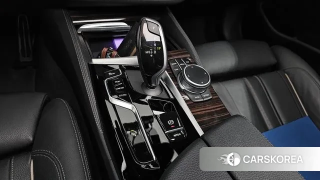 BMW 5 Series (G30) id 3427375 из Кореи 19