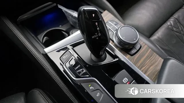 BMW 5 Series (G30) id 3661988 из Кореи 19