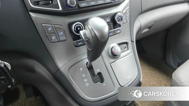 Hyundai The New Grand Starex id 4872717 из Кореи 31