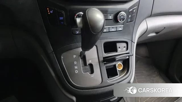 Hyundai The New Grand Starex id 3766557 из Кореи 19