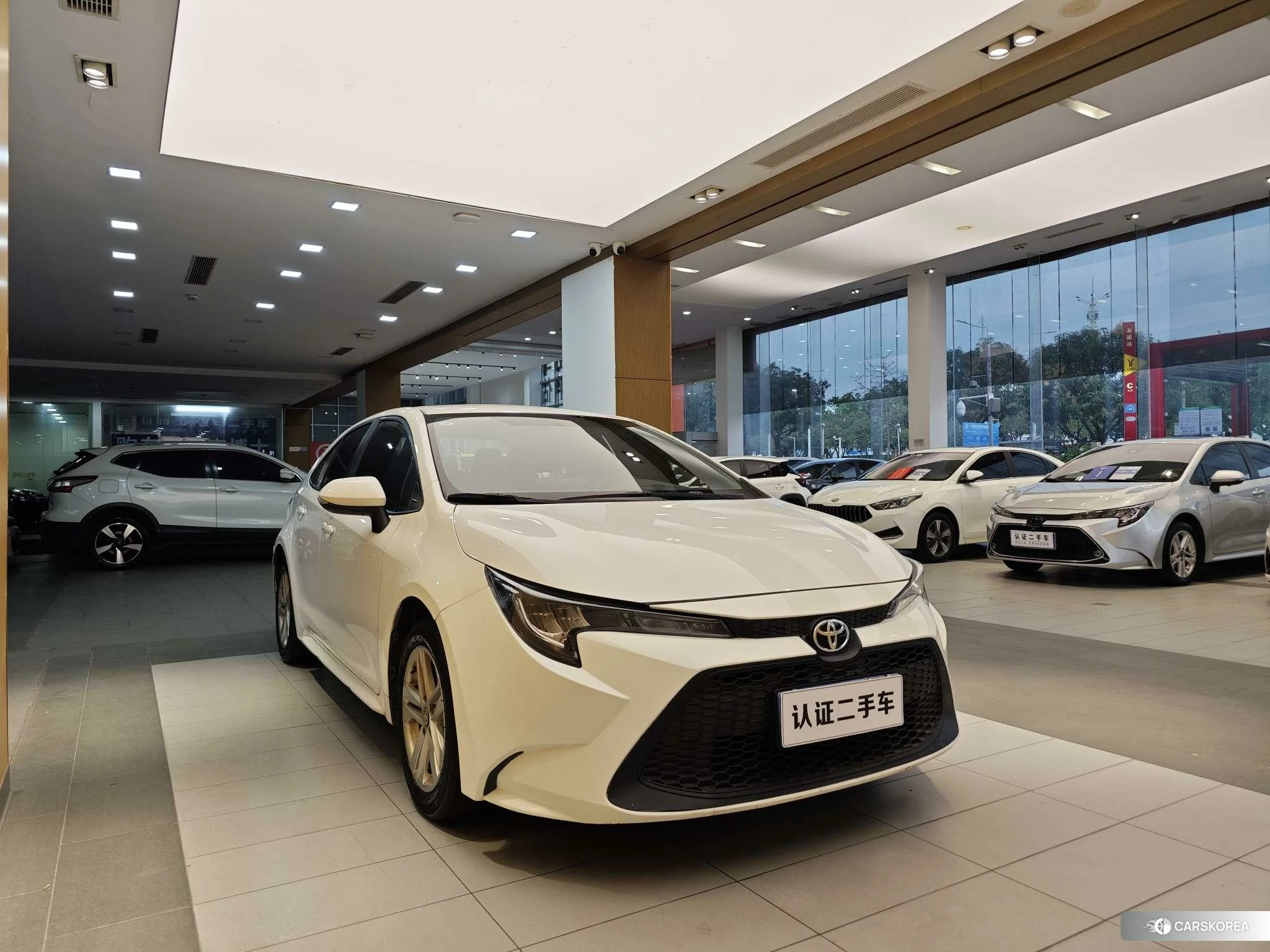 Toyota Lei Ling id 4486245 из Китая 34