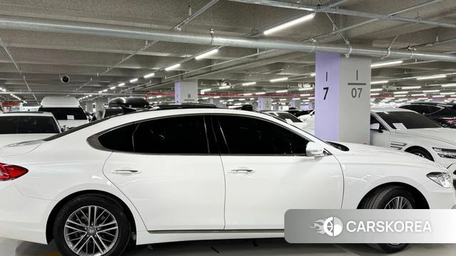 Hyundai Grandeur IG id 3894107 из Кореи 19