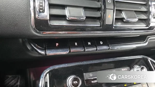 Lincoln Navigator 4th generation id 3252709 из Кореи 19