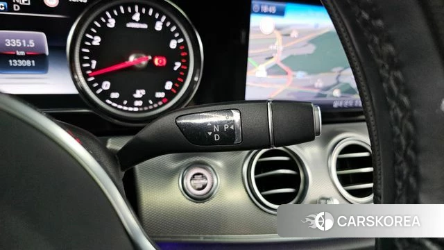 Mercedes-Benz E-Class W213 id 4196356 из Кореи 32