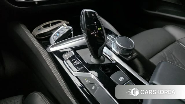 BMW 5 Series (G30) id 4377249 из Кореи 31