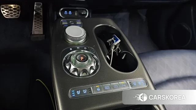 Genesis GV60 id 2959928 из Кореи 19